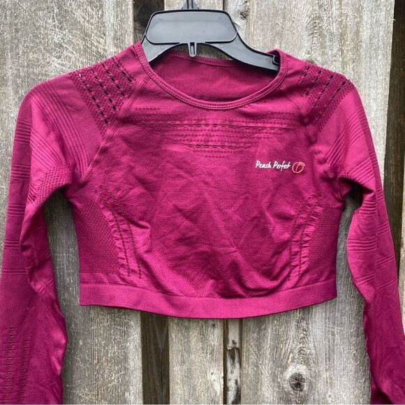 Peach Perfect Long Sleeve Crop Top Size Large - Picture 1 of 5